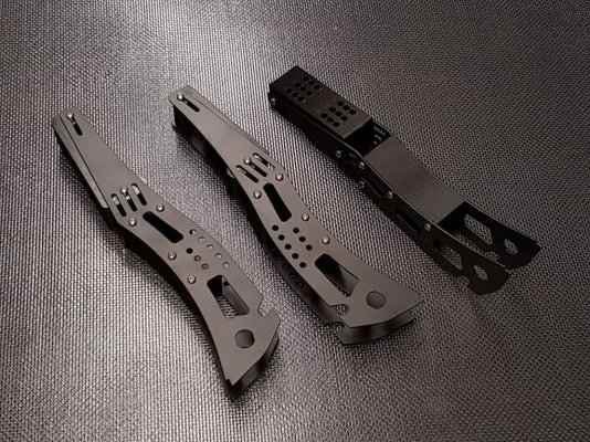 G27-PedalsArms_1024x1024.jpg